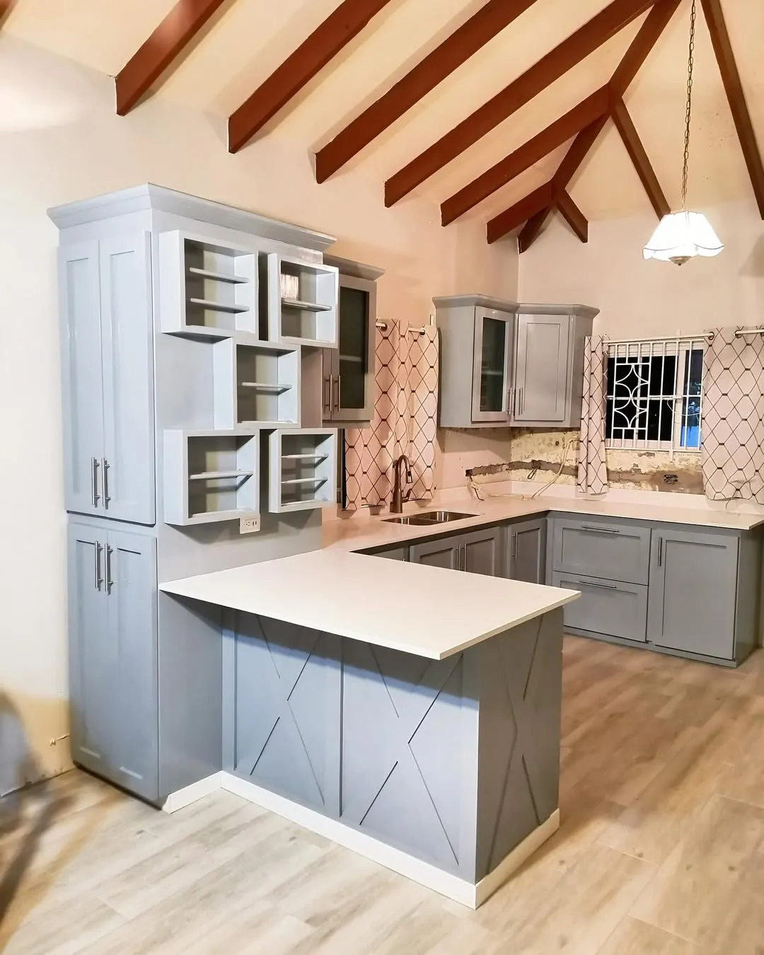 Wooden-Accent-Ja-Kitchen-Remodel